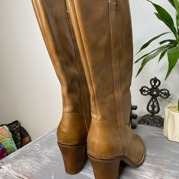 Lucky Brand Maidie tan brown leather knee high smoothed out boots Size 8M - Picture 5 of 8